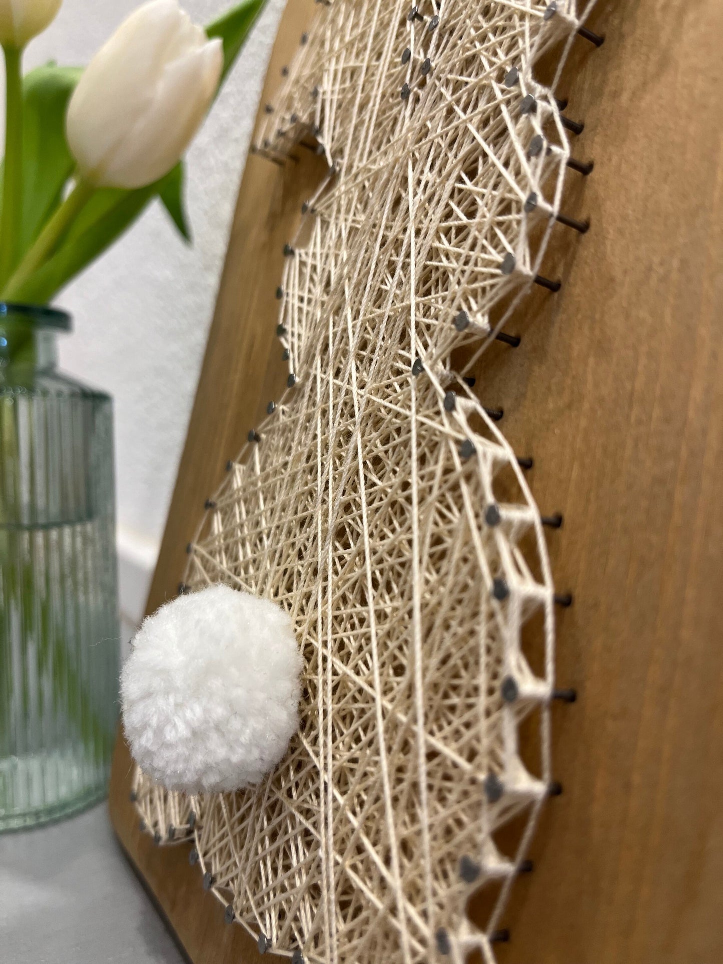 String Art "Hase" auf Holz - Fadenbild